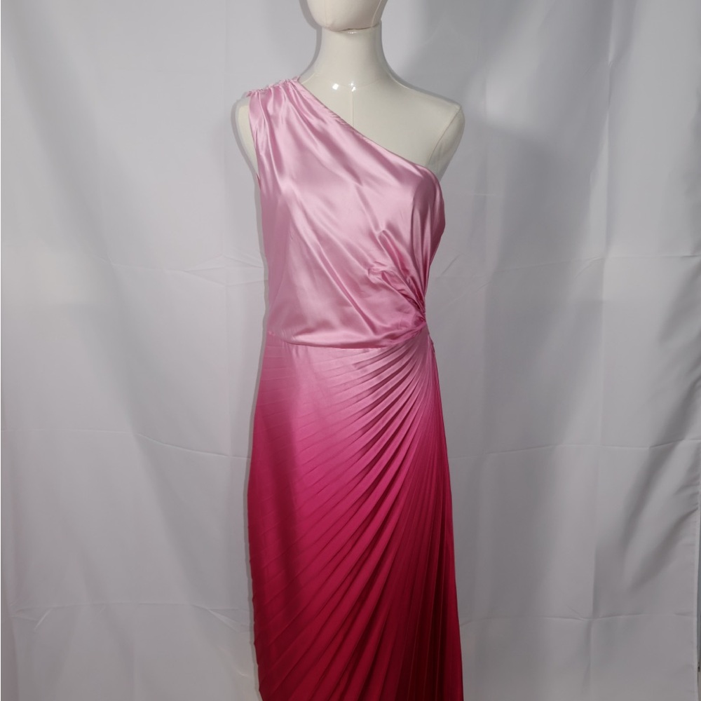 Elegant Pink One-Shoulder Dress